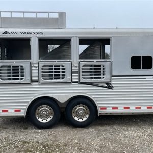 3 horse trailers