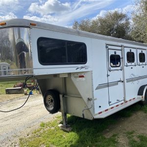 3 horse trailers for sale
