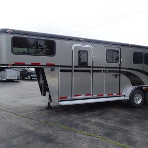 2 Horse Gooseneck trailer